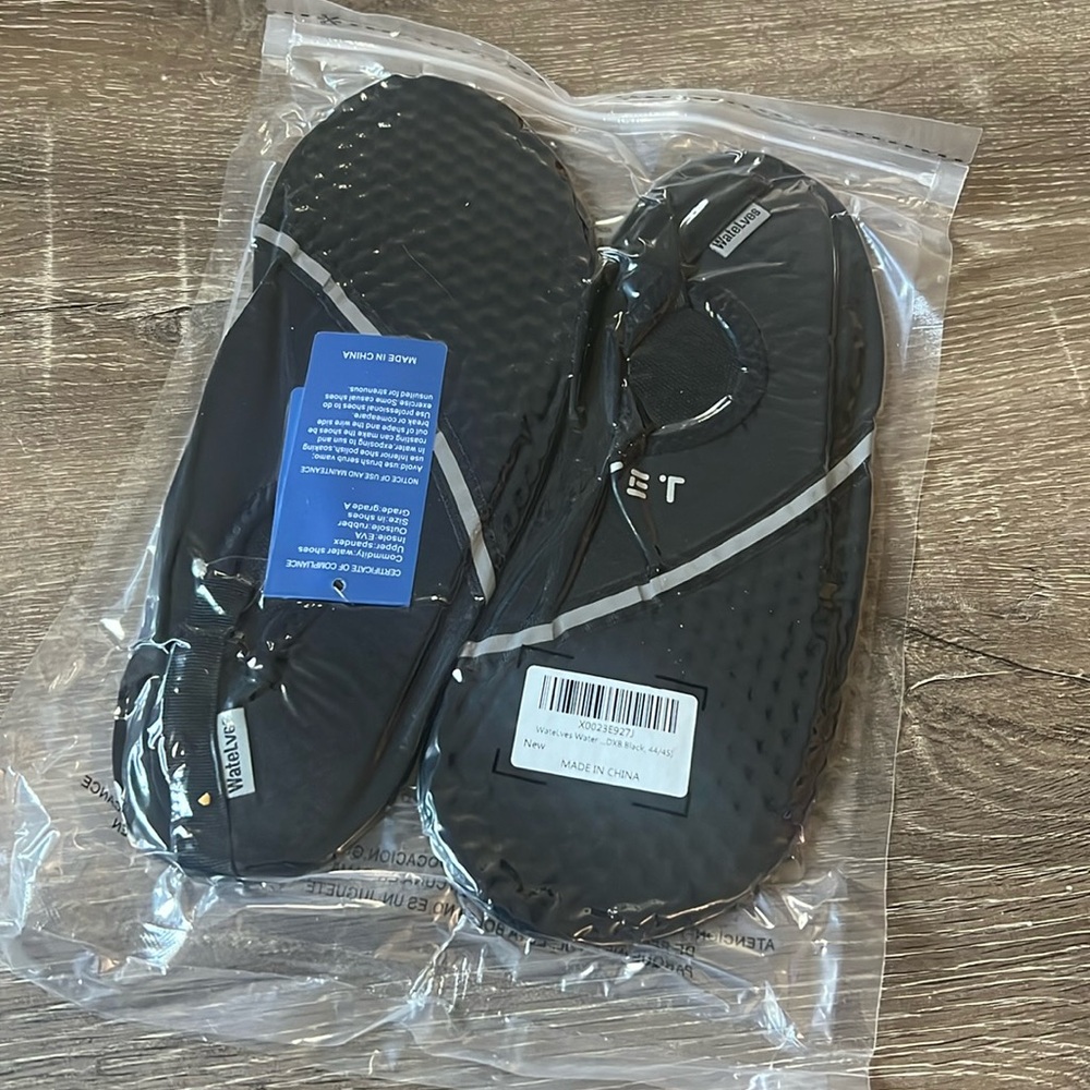 WateLves Water Shoes for Womens Mens Barefoot Quick-Dry Aqua Socks NEW